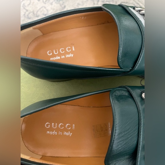 𝐌𝐞𝐧𝐬 𝐆𝐔𝐂𝐂𝐈 𝐠𝐫𝐞𝐞𝐧 𝐥𝐨𝐚𝐟𝐞𝐫𝐬 - Picture 7 of 11